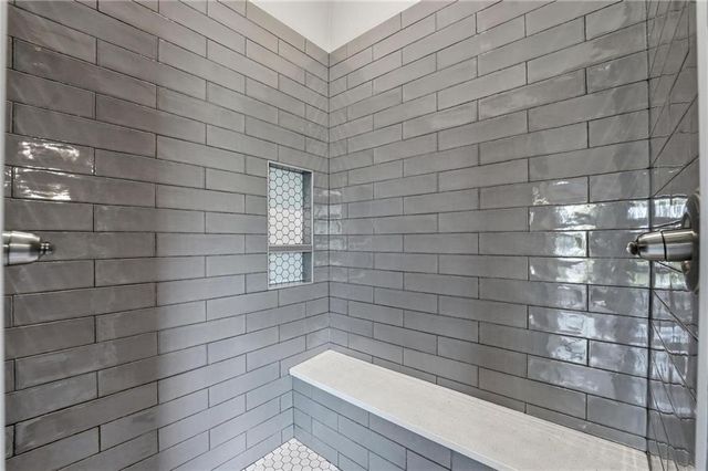 16905 Bradshaw Street, Overland Park, KS 66221
