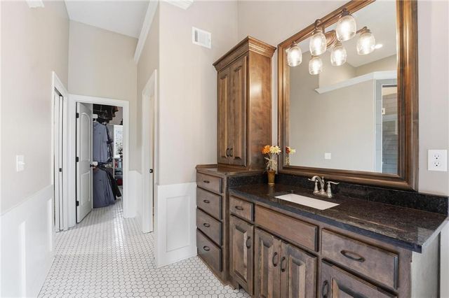 16905 Bradshaw Street, Overland Park, KS 66221