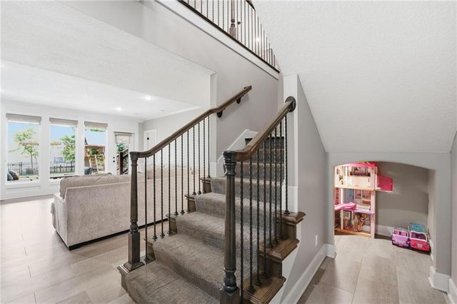 16905 Bradshaw Street, Overland Park, KS 66221
