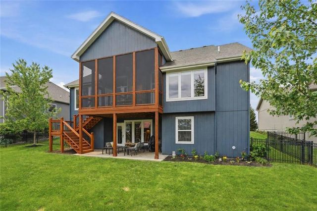 16905 Bradshaw Street, Overland Park, KS 66221