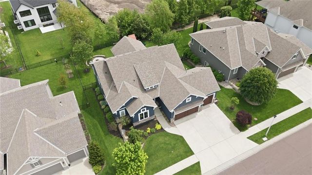 16905 Bradshaw Street, Overland Park, KS 66221