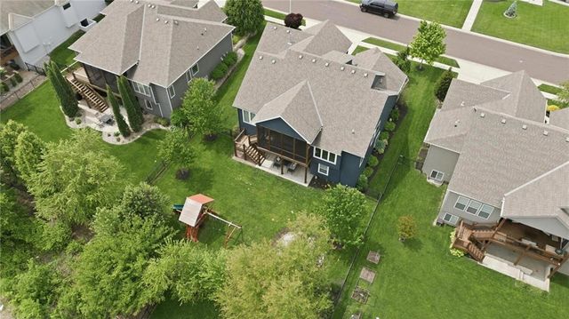 16905 Bradshaw Street, Overland Park, KS 66221