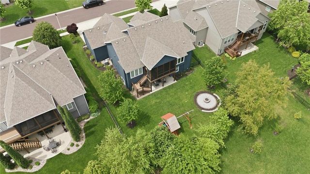16905 Bradshaw Street, Overland Park, KS 66221