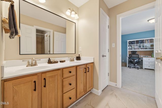 10421 Swerling Way, Raleigh, NC 27614