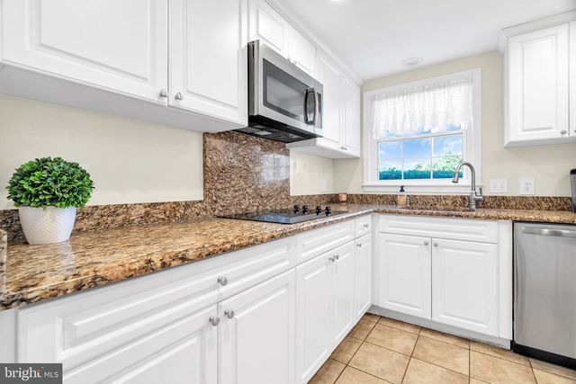 229-B OLD NASSAU RD, Monroe Township, NJ 08831