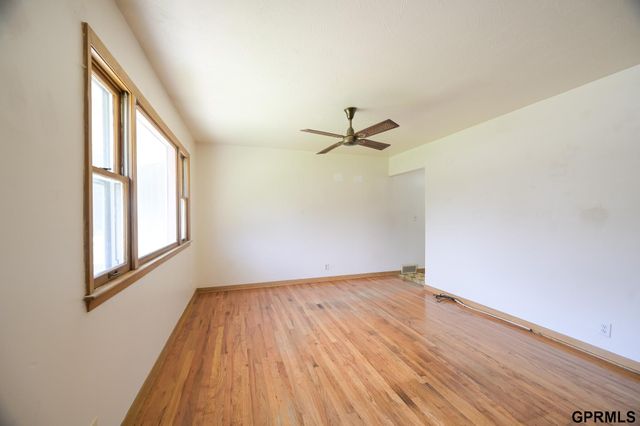 5040 Wilshire Boulevard, Lincoln, NE 68504