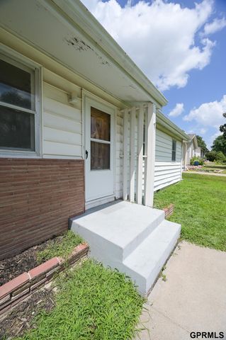 5040 Wilshire Boulevard, Lincoln, NE 68504