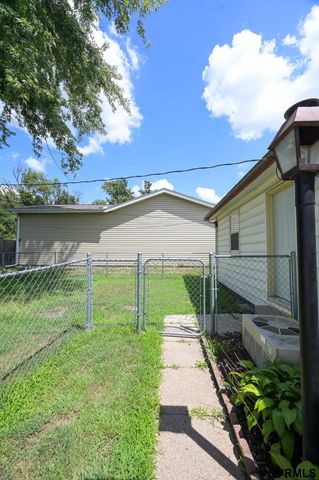 5040 Wilshire Boulevard, Lincoln, NE 68504