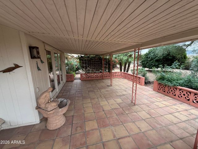 10006 W DESERT FOREST Circle, Sun City, AZ 85351