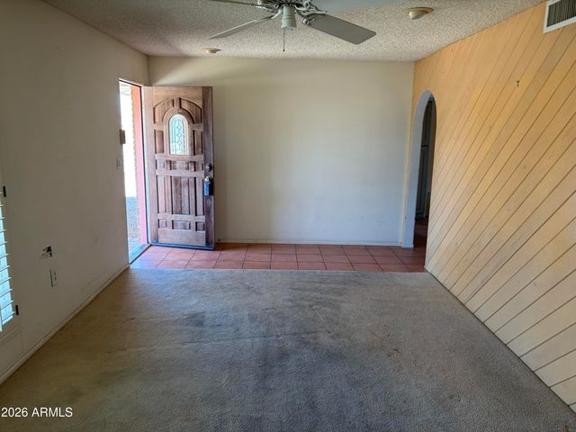 10006 W DESERT FOREST Circle, Sun City, AZ 85351