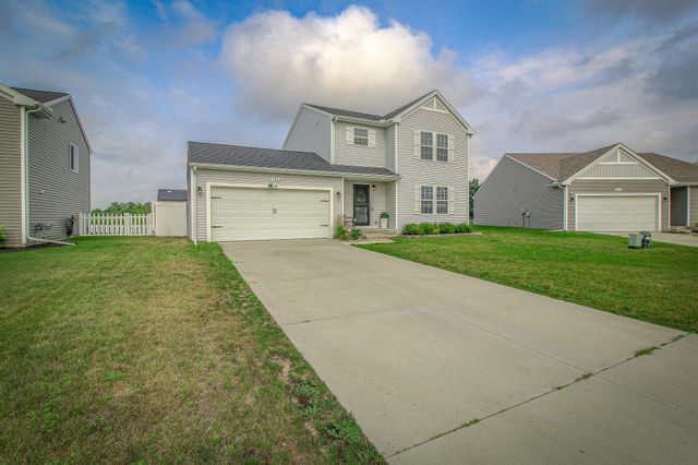 1742 Burr Pond Lane, Vicksburg, MI 49097
