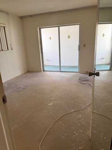 3040 Lake Osborne Drive 111, Lake Worth Beach, FL 33461