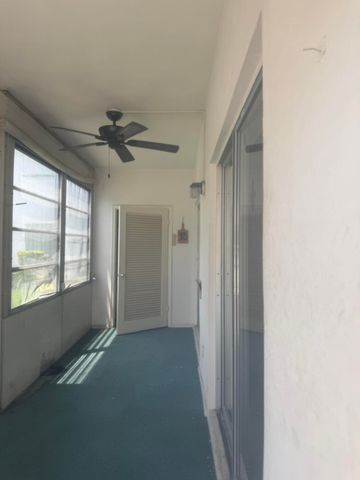 3040 Lake Osborne Drive 111, Lake Worth Beach, FL 33461