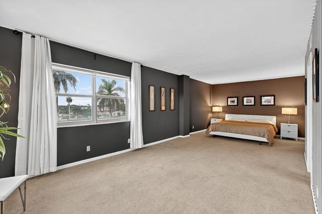 1881 Middle River Drive 301, Fort Lauderdale, FL 33305