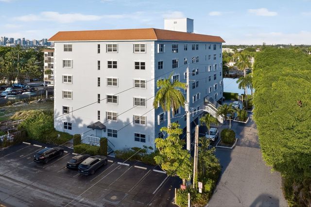 1881 Middle River Drive 301, Fort Lauderdale, FL 33305