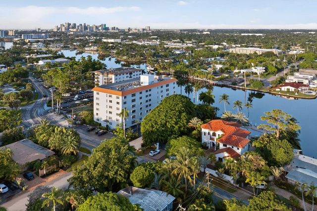 1881 Middle River Drive 301, Fort Lauderdale, FL 33305