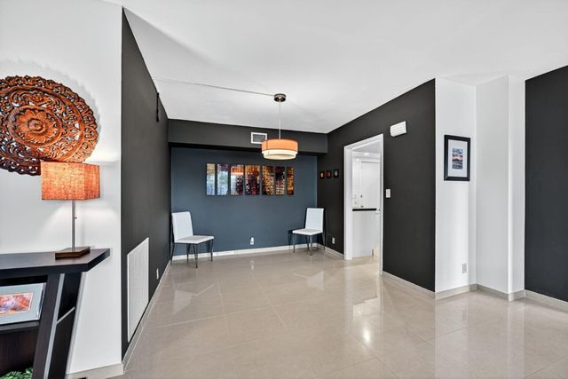 1881 Middle River Drive 301, Fort Lauderdale, FL 33305