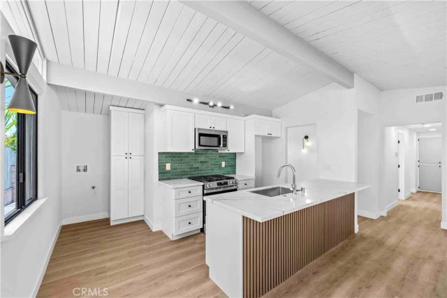 5248 N Enid, Azusa, CA 91702