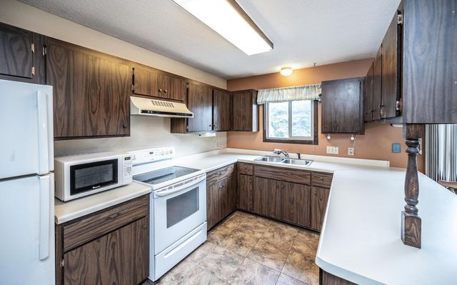 718 Heritage Way, Farmington, MN 55024