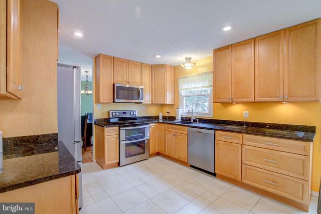 2629 NEW BANNER LN, Herndon, VA 20171