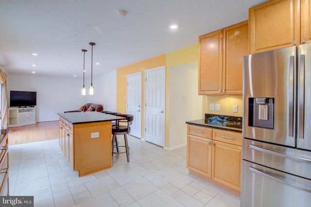 2629 NEW BANNER LN, Herndon, VA 20171