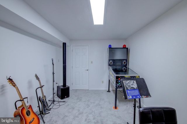 2629 NEW BANNER LN, Herndon, VA 20171