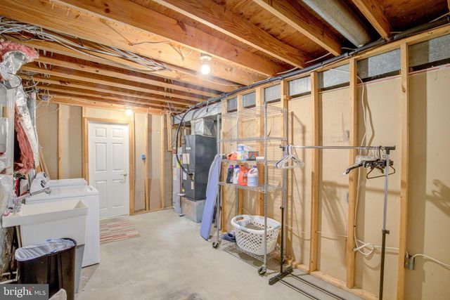 2629 NEW BANNER LN, Herndon, VA 20171