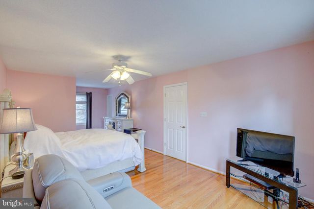 2629 NEW BANNER LN, Herndon, VA 20171