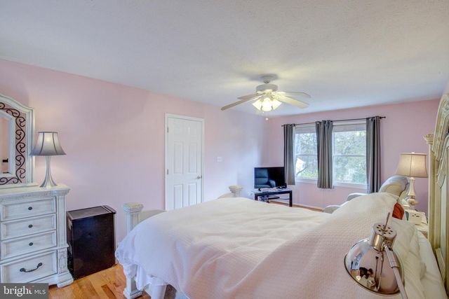 2629 NEW BANNER LN, Herndon, VA 20171