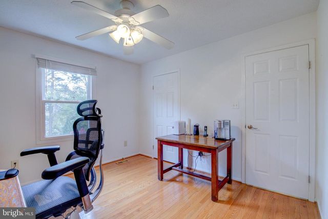 2629 NEW BANNER LN, Herndon, VA 20171