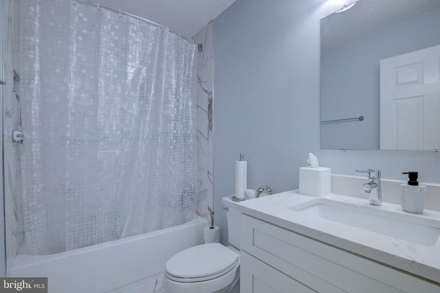 2629 NEW BANNER LN, Herndon, VA 20171