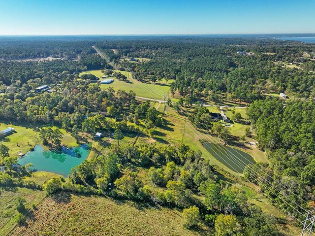 0000 Thompson Road, Willis, TX 77318