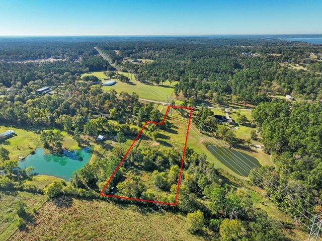 0000 Thompson Road, Willis, TX 77318