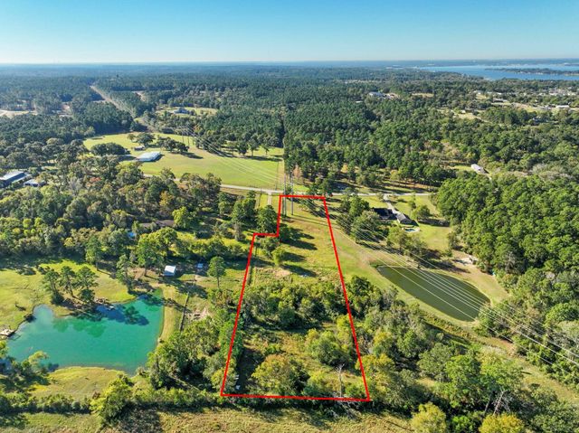 0000 Thompson Road, Willis, TX 77318