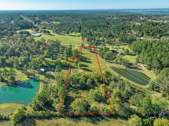 0000 Thompson Road, Willis, TX 77318