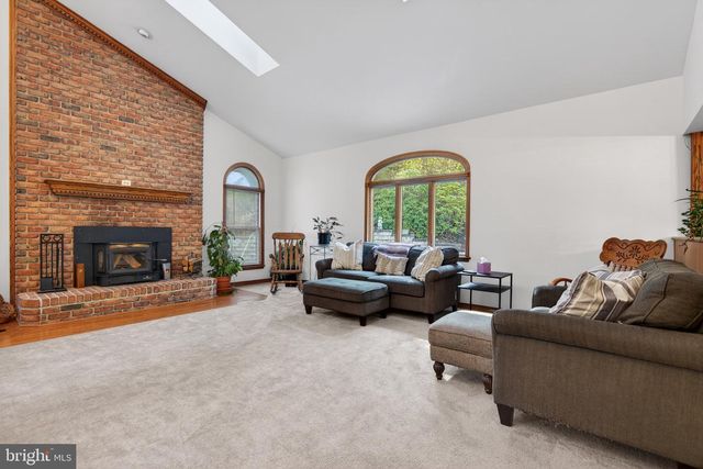 818 GREEN HILLS RD, Birdsboro, PA 19508