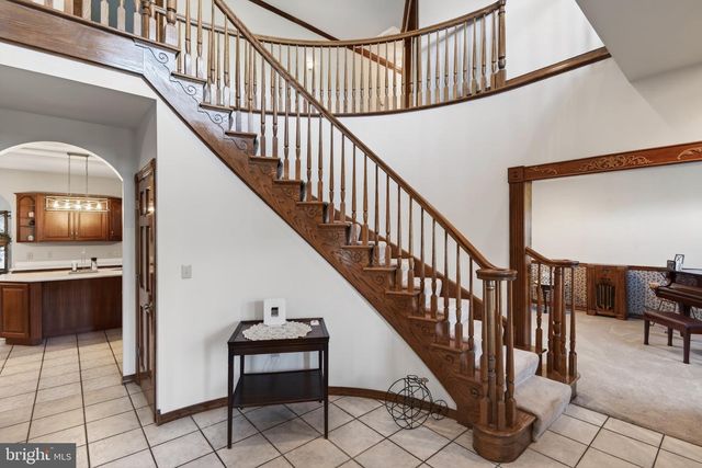 818 GREEN HILLS RD, Birdsboro, PA 19508