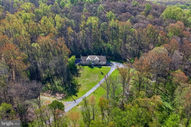 818 GREEN HILLS RD, Birdsboro, PA 19508