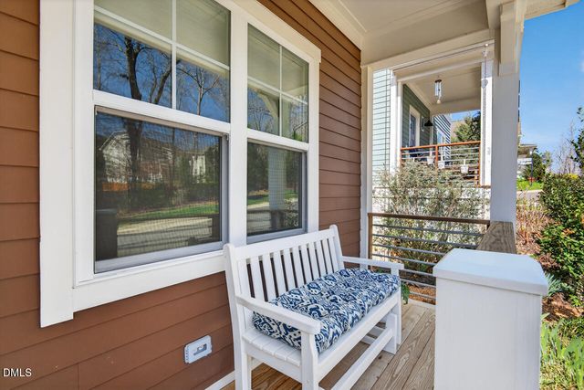 105 Fiori Hill Drive N, Hillsborough, NC 27278