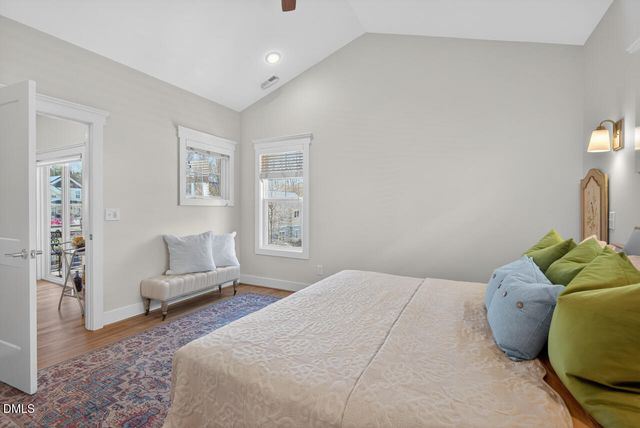 105 Fiori Hill Drive N, Hillsborough, NC 27278