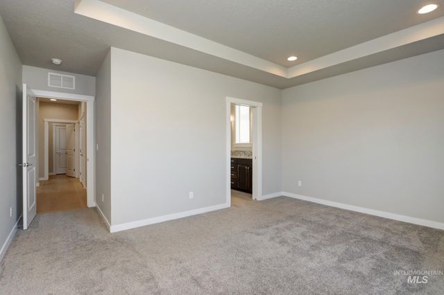 2214 E Danzee Dr, Boise, ID 83716