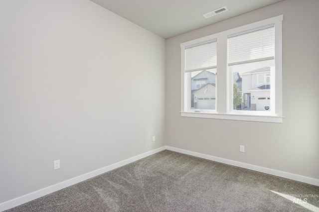 2214 E Danzee Dr, Boise, ID 83716