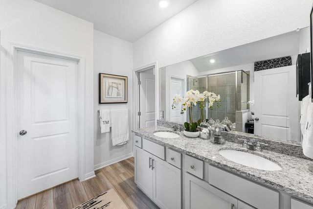 203 Makinaw RD, Hutto, TX 78634