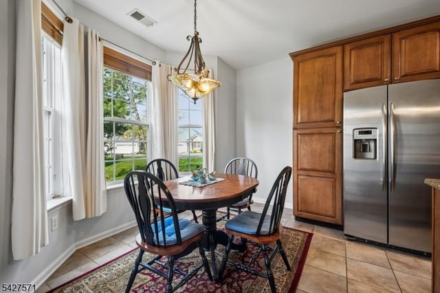 3 Slate Ct D-1, Woodland Park, NJ 07424