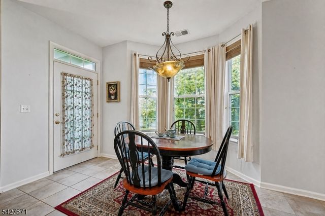 3 Slate Ct D-1, Woodland Park, NJ 07424