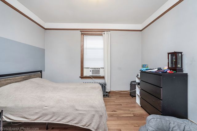 4146 N Marmora Avenue, Chicago, IL 60634