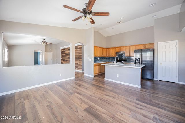 10960 W TAFT Street, Phoenix, AZ 85037
