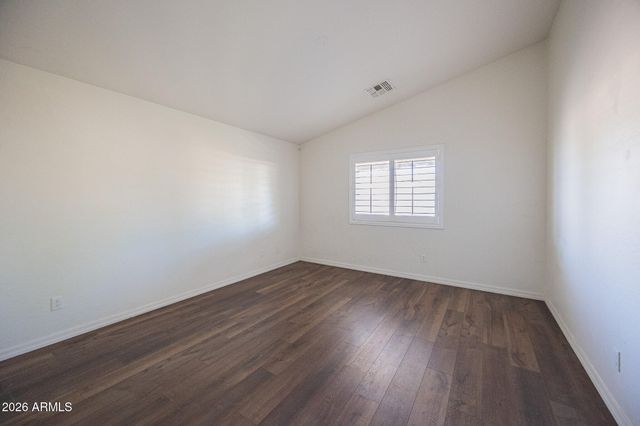10960 W TAFT Street, Phoenix, AZ 85037