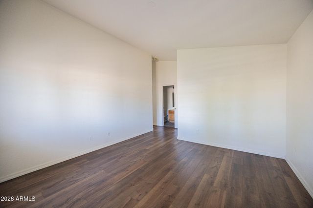 10960 W TAFT Street, Phoenix, AZ 85037