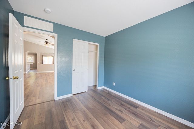 10960 W TAFT Street, Phoenix, AZ 85037